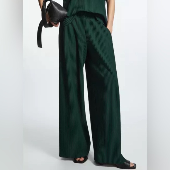 COS Pants - COS Pleated Elasticated Trousers Pants Green, Size Medium